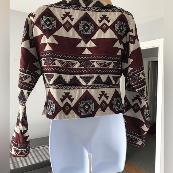 NEW Southwestern Women's Cropped Jacket - Picture 2 of 5